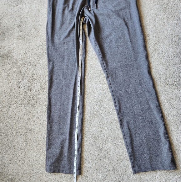 Lululemon On The Fly Pants Full Length Grey Office Scrubs Joggers Size 8 - Picture 11 of 15